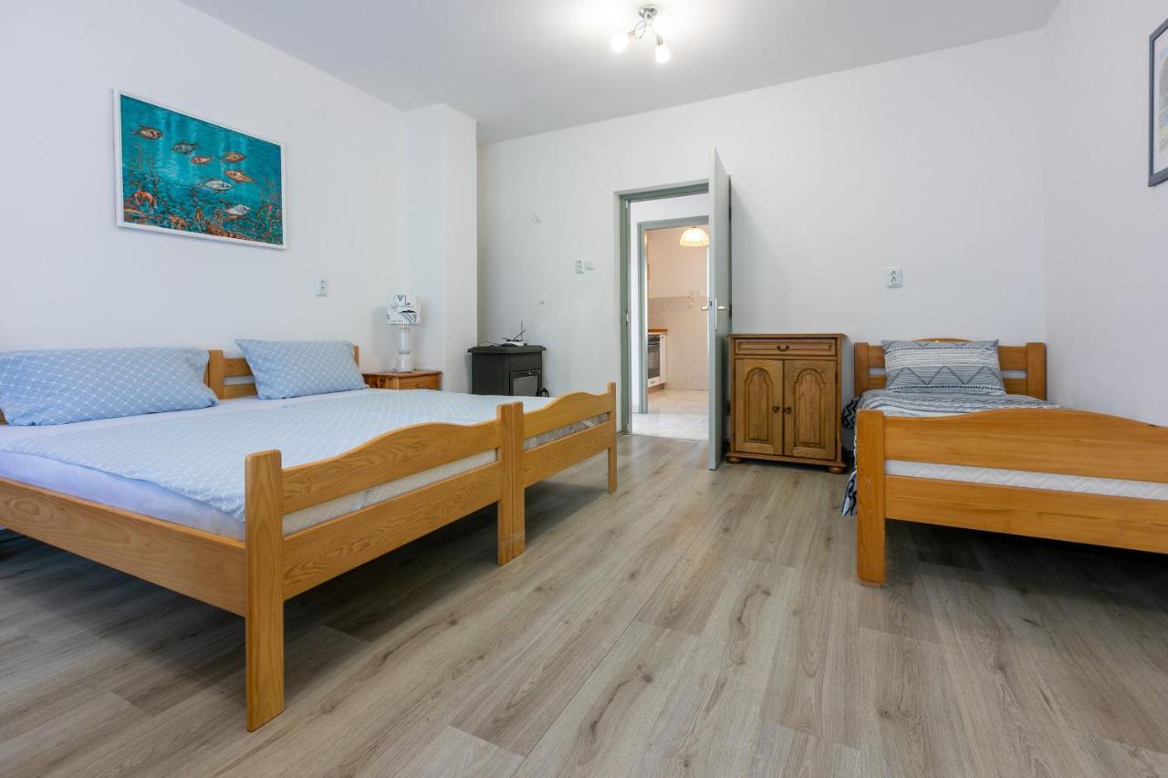 Apartments Ratko Jadranovo Exterior photo