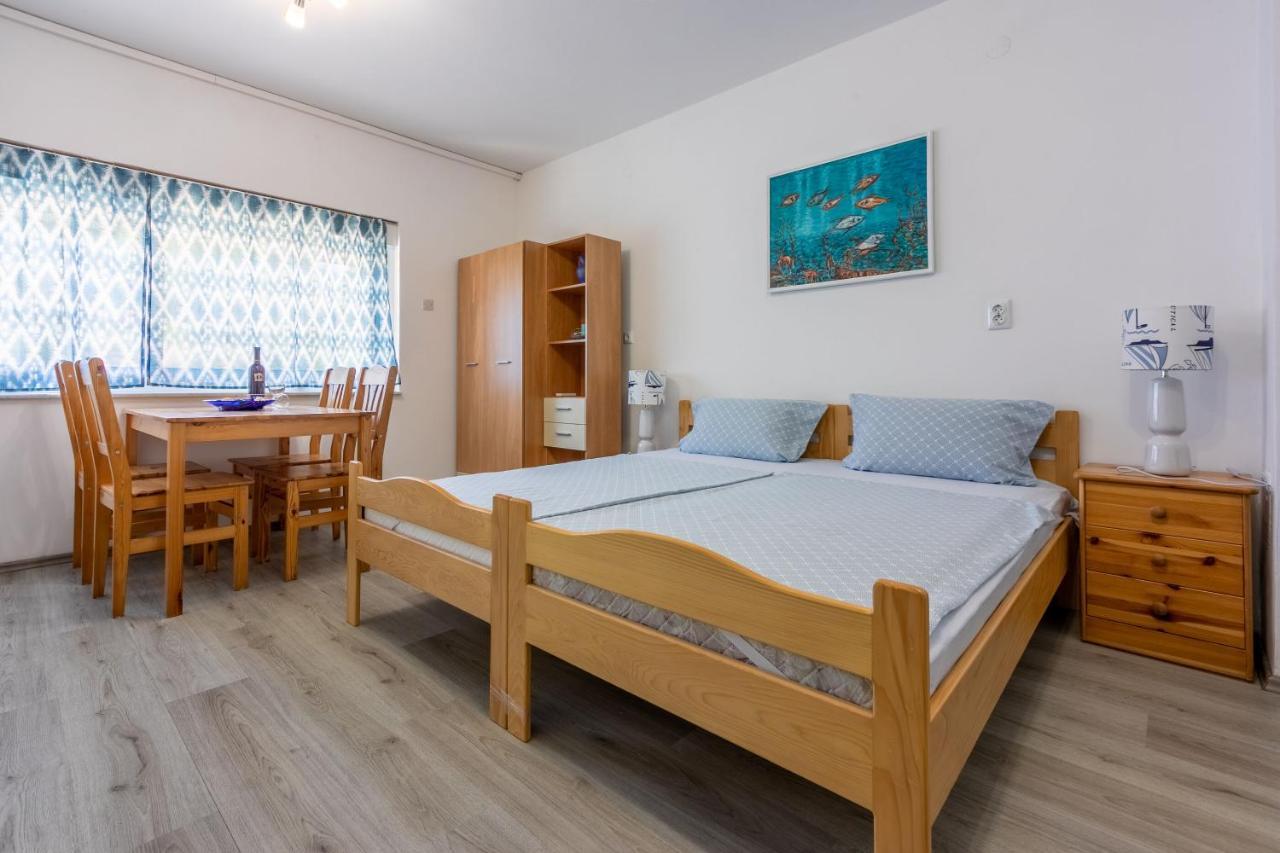 Apartments Ratko Jadranovo Exterior photo