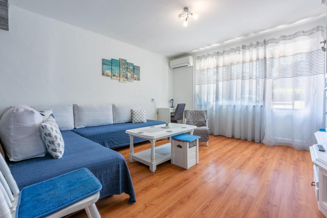 Apartments Ratko Jadranovo Exterior photo